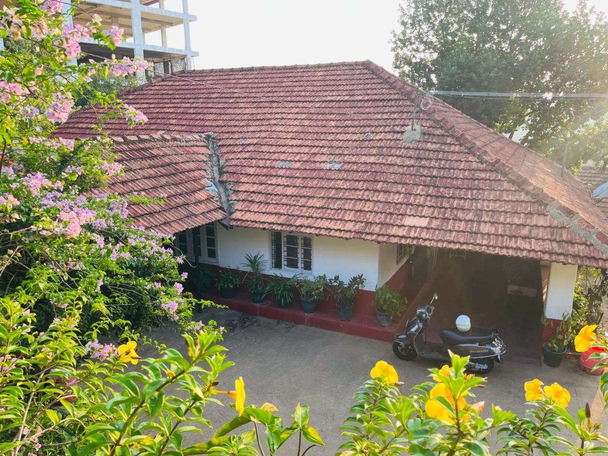 Coorg Daffodil Guesthouse Madikeri Esterno foto