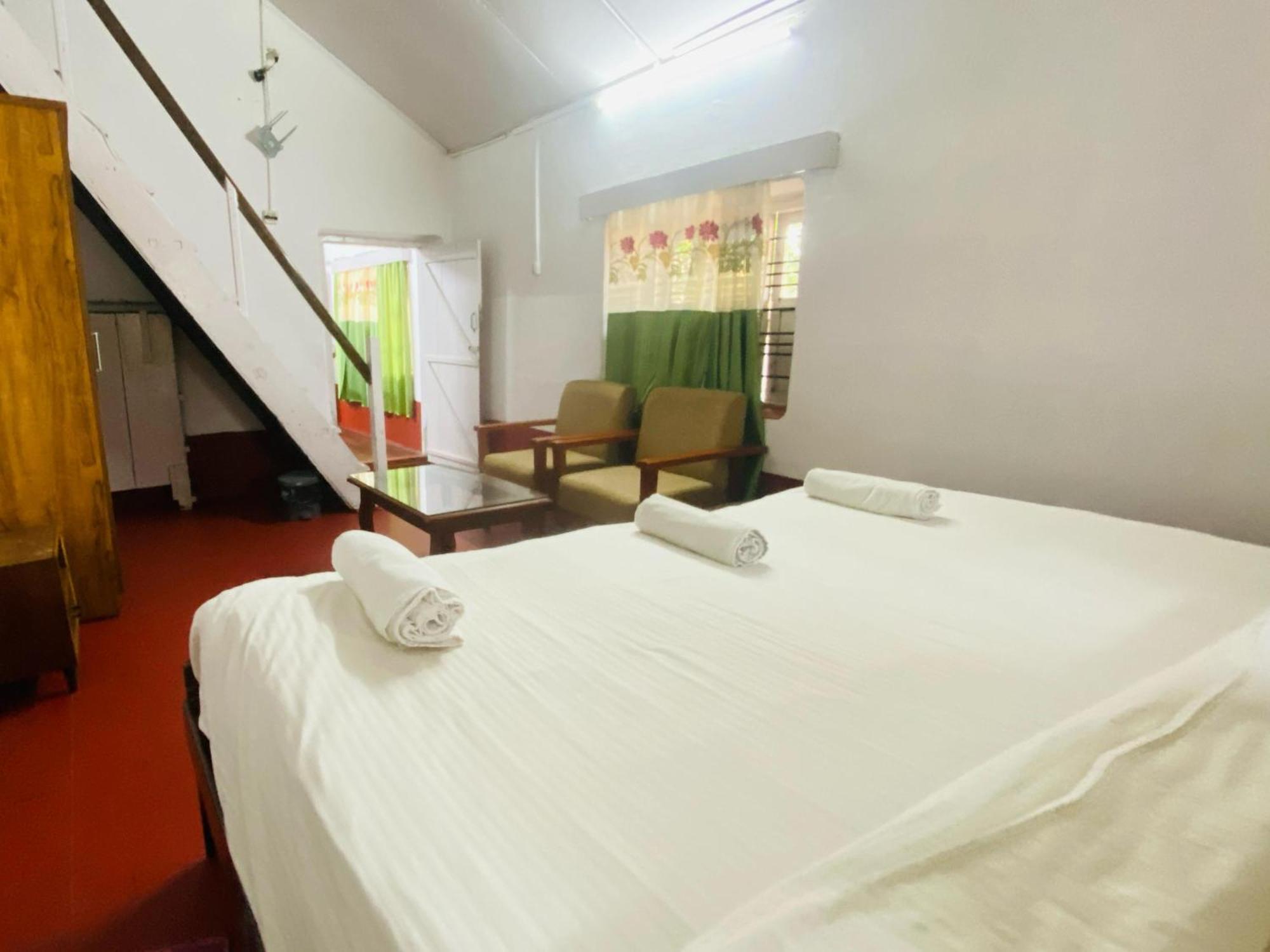 Coorg Daffodil Guesthouse Madikeri Esterno foto